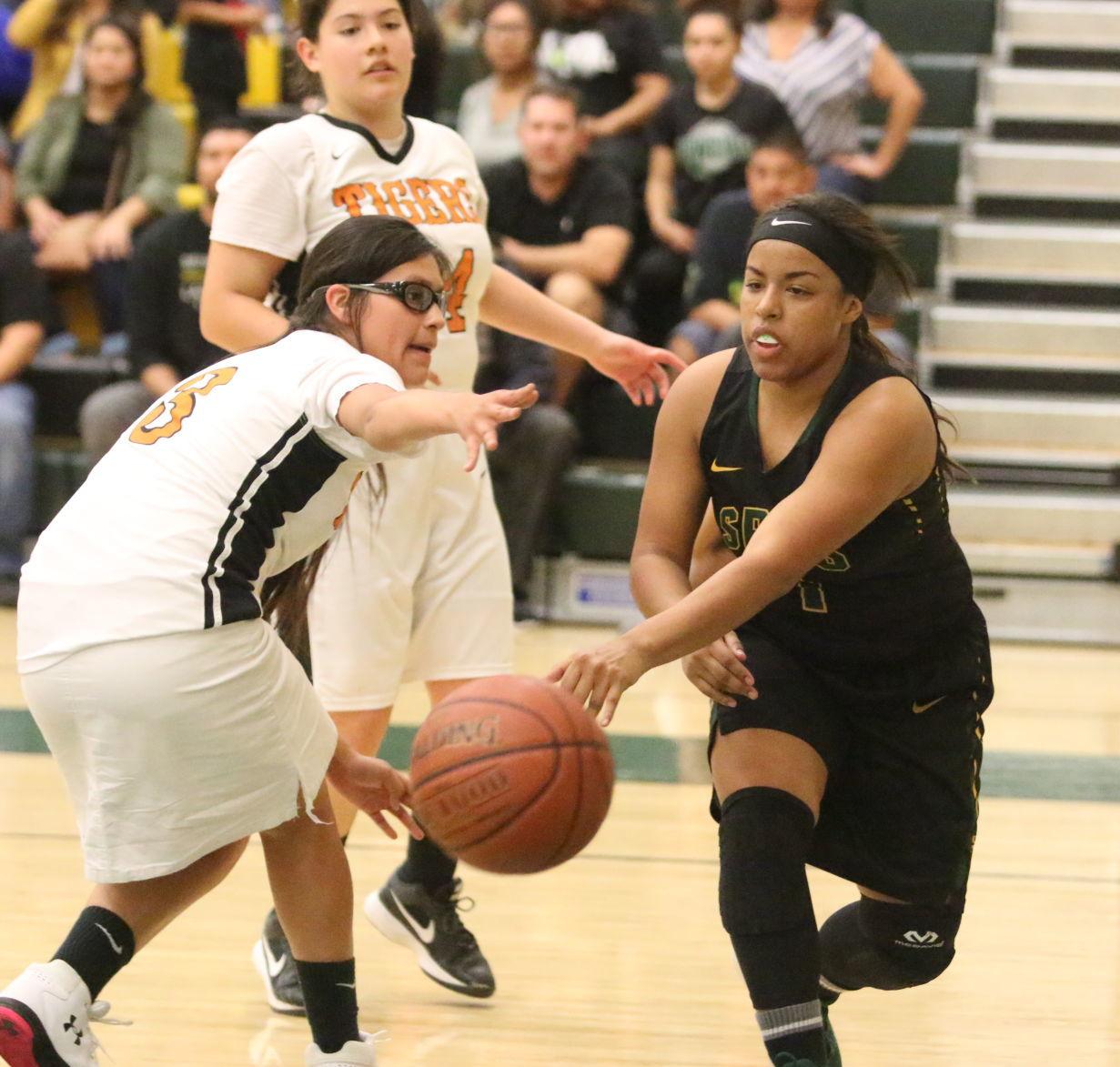 Lady Bears tame Tigers